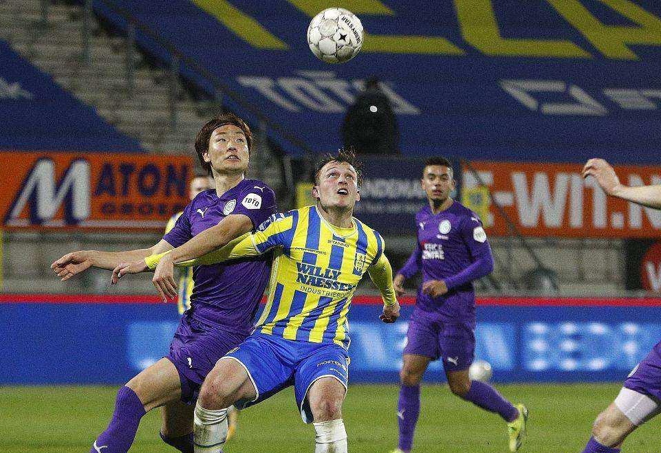 在双人滑比 在双人滑比