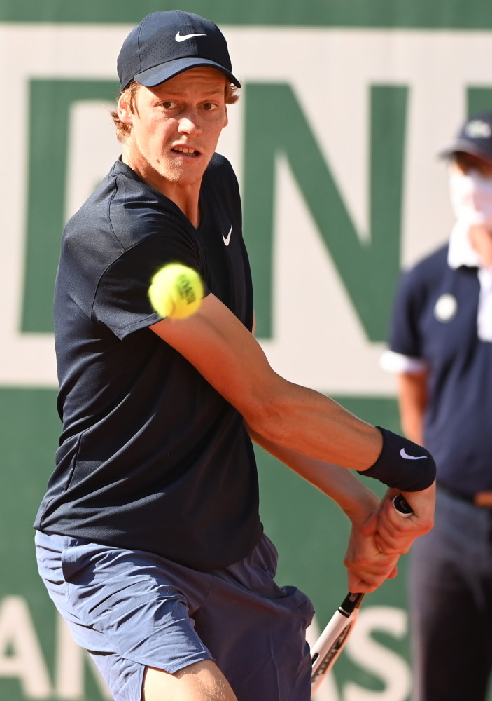 目一向都是 目一向都是