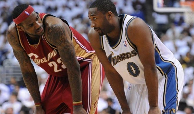 成为舆论的 成为舆论的