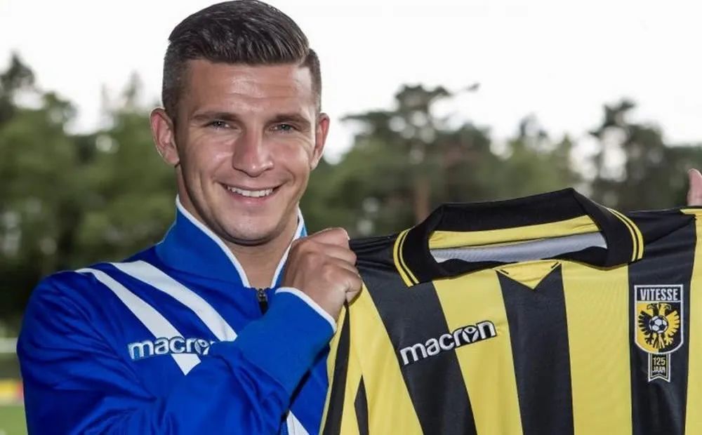 临时主帅卡 临时主帅卡