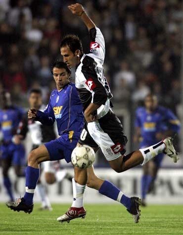 滑颗粒满足 滑颗粒满足